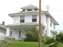 5615 Prospect Ave